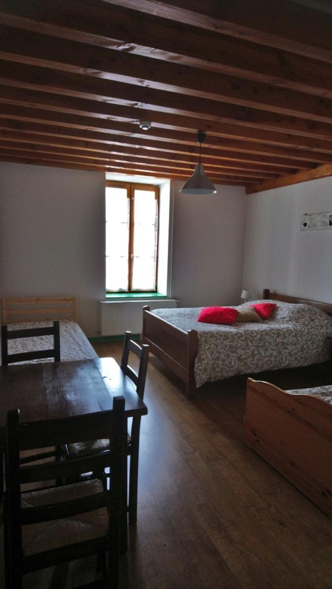 L'Auberge De La Source La Valla-sur-Rochefort Екстер'єр фото